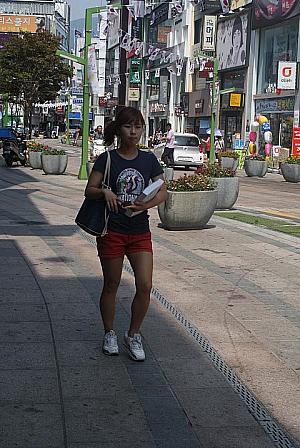 写真で見る釜山のファッションチェック！【2013年8月】 夏のセール 夏ファッション 8月 南浦洞 暑さ対策 ナンポドン ８月の服装8月の服装