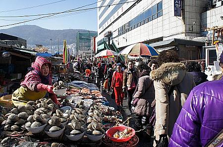 写真で見る旧正月前の釜山【2014年】 旧正月 ソルナル 連休 トックッ 伝統遊びソンムルセット