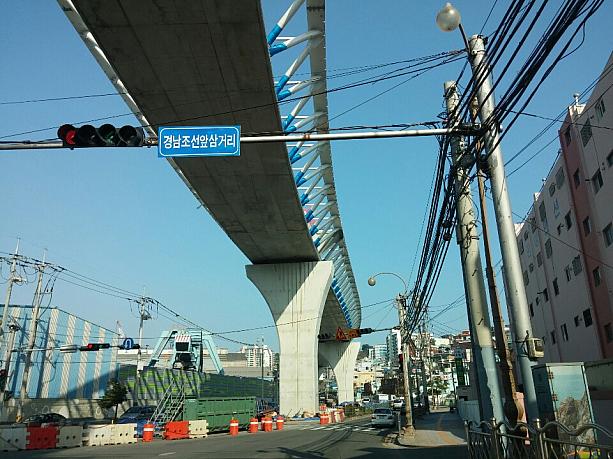 5月開通予定の釜山港大橋の工事が着々と進められています！