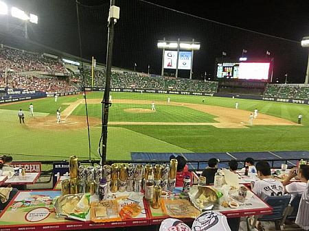 球場で飲むビールは美味しいけど、飲み過ぎにはご注意を！