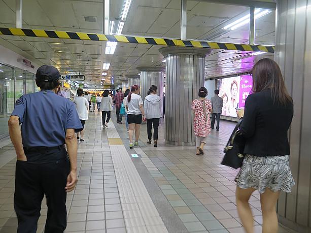 地下鉄２号線ウルチロイック（乙支路入口）駅から
