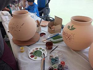 陶芸体験と焼き物の販売