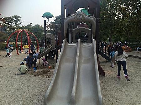 【プチ公園】竜山家族公園で過ごす休日！ 公園 二村 竜山 ヨンサン 子連れ 遊具ピクニック