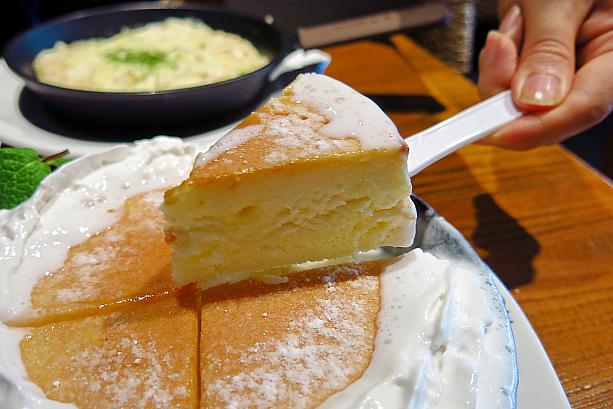 チーズ風味のあたたかいフワフワ生地に溶けかけのクリームがたまりませんー！