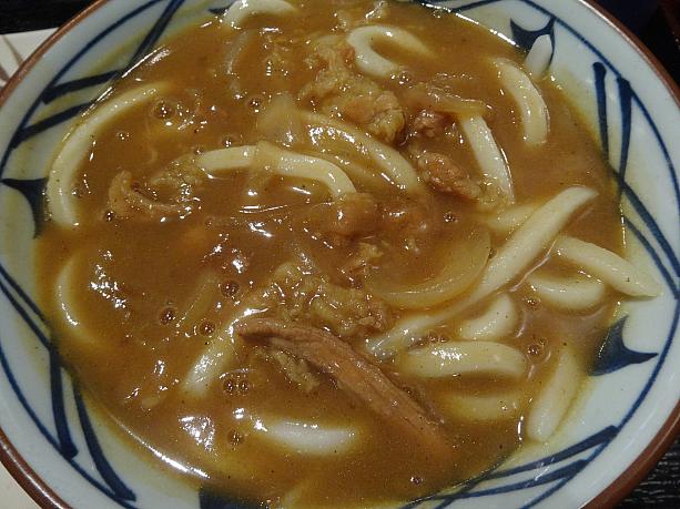 カレーうどん＠丸亀製麺　カレーもうどんも韓国ではお馴染み。