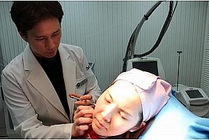 メディカルエステ・その１～韓国の皮膚科や整形外科でキレイになろう！ 皮膚科 皮膚ケア 管理 美容整形 脂肪移植 江南 狎鴎亭 メディカル 専門医 日本語ＯＫ コーディネーター ボトックス ヒアルロン酸 成形手術 皮膚管理メディカルエステ