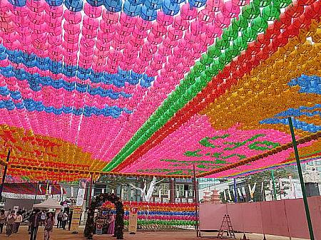 GW＋5月のソウル 【2026年】 ５月のソウル ５月の韓国 燃灯会 提灯行列 父母の日 GWのソウル こどもの日 釈迦誕生日 ゴールデンウィーク長期休暇