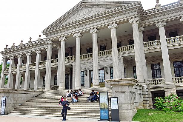 1910年に完成したヨーロッパ風の建築物も。イギリス人が設計したものだそう。今は景福宮の横にある国立古宮博物館の前身、宮中遺物博物館があったところで、こちらは現在「大韓帝国歴史館」。