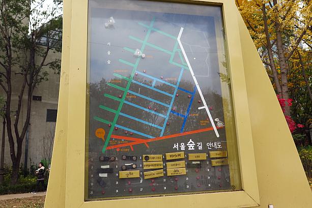「ソウルスッキル案内図」。こちらはソウルの東部に位置する聖水（ソンス）洞、お洒落なお店や個性的なお店がじわじわと増えつつあるエリア。中でもソウルスッ（ソウルの森）という大きな公園の北側一帯は「ソウルスッキル（ソウルの森通り）」と名付けられています。