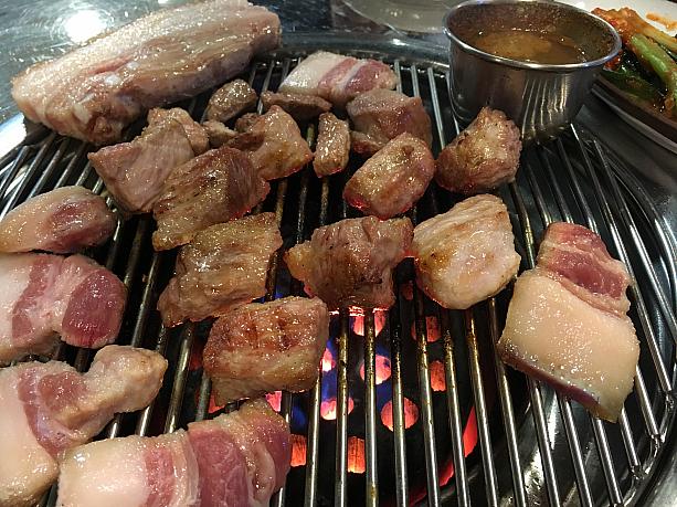 黒豚焼肉（600ｇで57,000ウォン）＠トンサドン