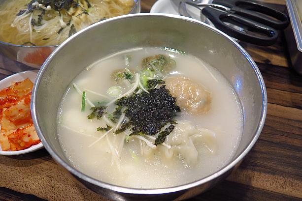 マンドゥグッ/餃子スープ（6,000ウォン）＠北村ソンマンドゥ