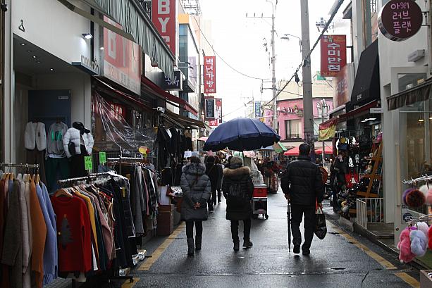 雨の南浦洞～！この時期は傘を忘れずに釜山旅行へ！