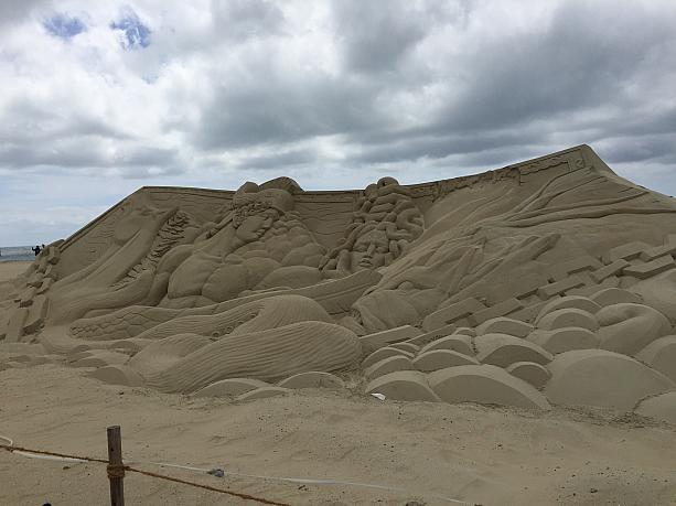 海雲台ビーチでは、明日まで砂祭りが行われています～！