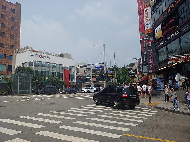 ソウルの中の外国！お散歩だけも楽しいです。