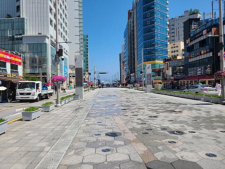 写真で見る　～海雲台ビーチと街の様子　２０２２年編～釜山で海水浴