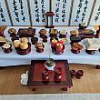 当日、じゃじゃ～ん。祭壇を作りました。本当に大変。毎年、主婦のストレスだけど、きれいにできたから、ナビは感動～＾＾♡