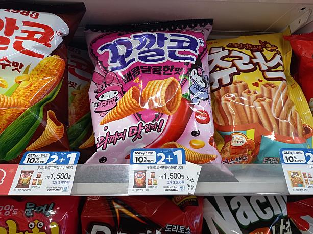 そのほかにも、お菓子やお弁当、アイスクリームなどなど、クレヨンしんちゃんやサンリオなど、韓国で人気のキャラクターがあちこちに。