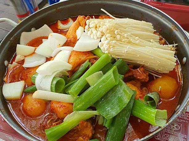 食欲をそそられるタットリタン。