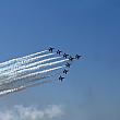 開幕式の17日当日、まずは韓国空軍の曲技飛行チーム「ブラックイーグルス」によるでモンストレーションが行われました。
