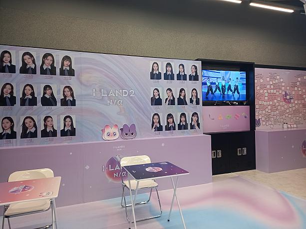 壁には出場メンバーの写真がずらり~。