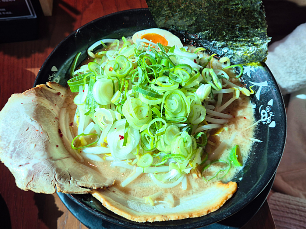 「とこ塩豚骨ラーメン」。