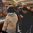 そして一番の行列店は塩パン専門店『Beton』。塩パン人気、まだまだ続きそうです~！