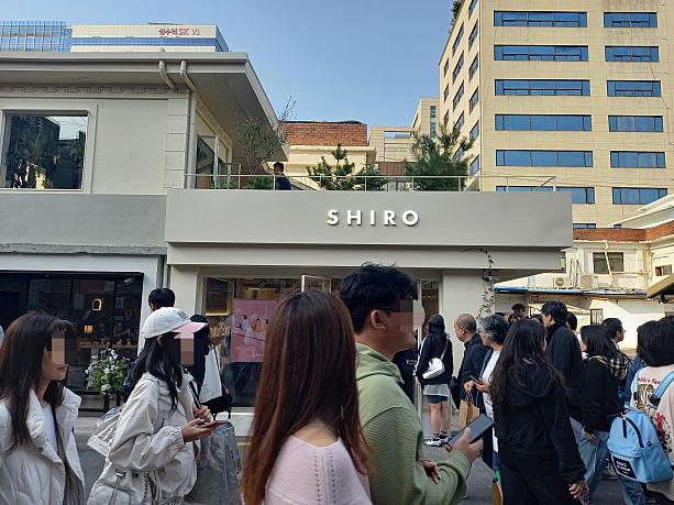 日本のコスメブランド『SHIRO』もオープンしてます！