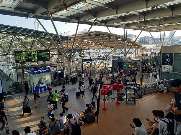 ソウル駅や龍山駅から韓国各地に行く路線が走っています！