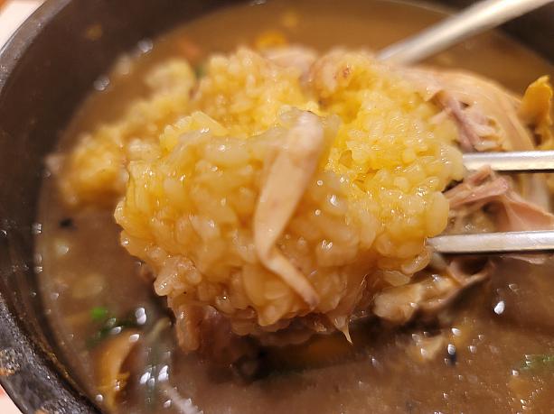 中のもち米もぎっしり！本当に体に良さそうな味がします。食べて、スタミナつけて来ました～！！！＾＾
