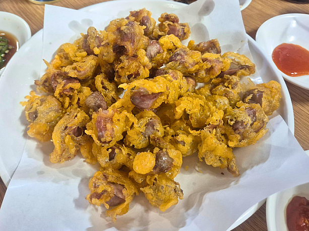 次に砂肝（鶏の胃）からあげも注文。ビールとよく合いました！