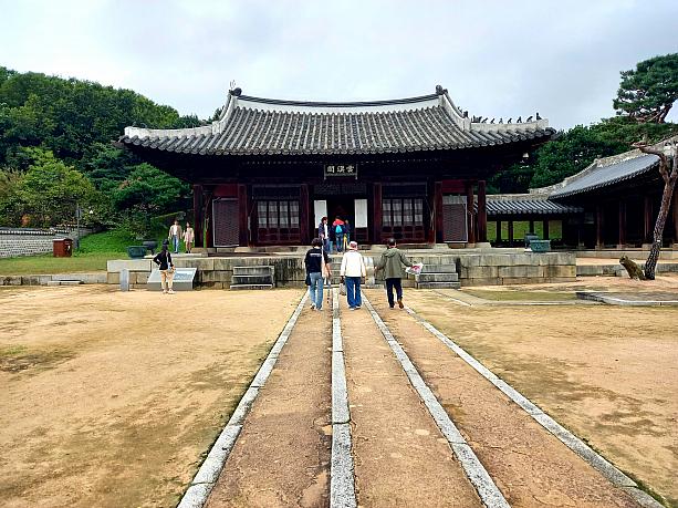 水原は世界遺産の水原華城、華城行宮などの文化遺産で知られる観光スポット！