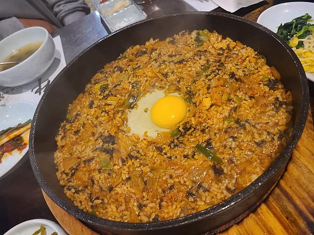 シメにはビビンバを。