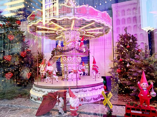 ちょっと足をとめて見入ってしまいます~。