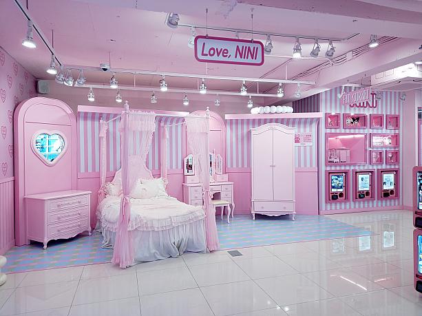 店内にはこんなフォトゾーンなんかもあり。