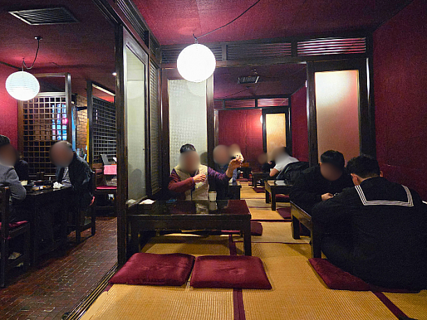 にぎやかな仁寺洞の中にありながら、店内は落ち着いた和風空間。
大人の韓国旅、ゆっくりランチしたい日にぴったりです。