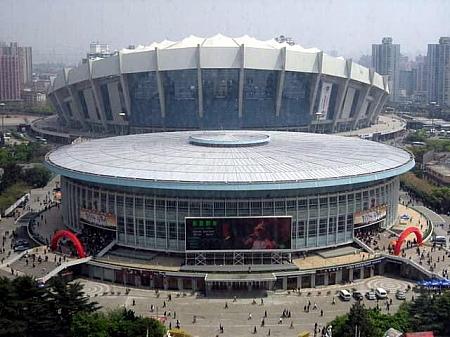 上海大舞台、上海八万体育館