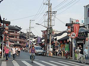 上海老街も散策