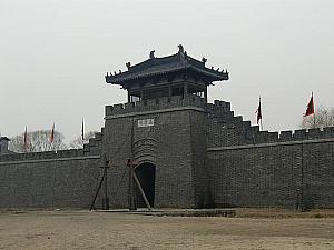 城壁。