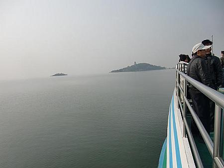 太湖の風景。ぜひ遊覧船に乗ってみて。