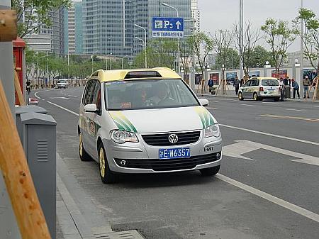 上海万博へのアクセスと会場内の交通