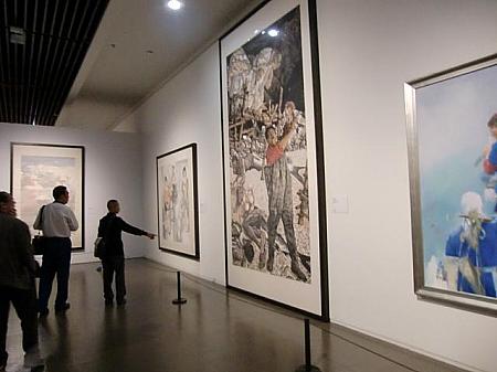 近代から現代の中国絵画が大量に展示されています