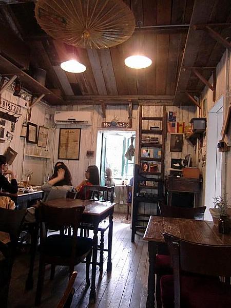 レトロな老房子カフェ「老麦珈琲館」