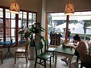 平江路のカフェ。オシャレな水郷が増加中