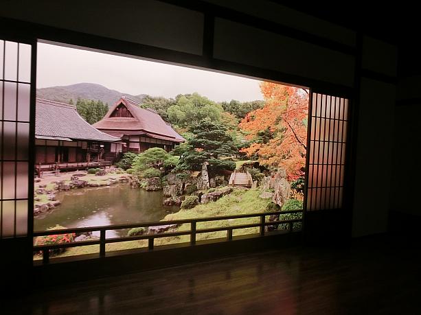 和の空間にアレンジした展示室内も必見。平安時代、鎌倉時代の貴重な仏像が多数展示されています