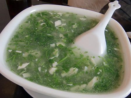 あっさり味のとろみスープ「薺菜豆腐羹」
