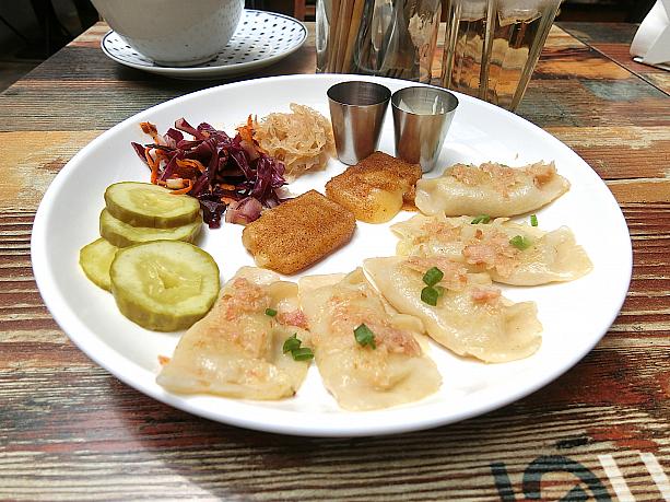 上海市内で海外旅行気分を楽しむシリーズ。今日は上海で唯一のポーランド料理店でピエロギ（ポーランドの餃子）ランチ♪