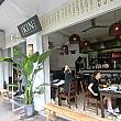 タイ料理店がたくさんある上海だけど、いちばんタイっぽい店構えだと思うのがこのお店「KIN」（永康路45号）