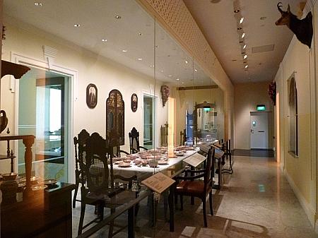 プラナカンの食堂を再現した部屋