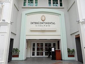 インターコンチネンタル・シンガポールとアーケード街の連絡口