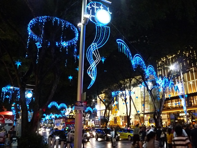 今年もオーチャード ロードのクリスマス イルミネーション シンガポールナビ